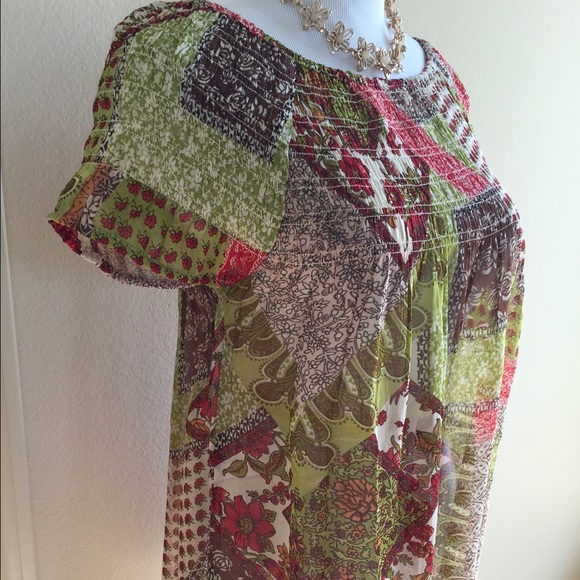 NWOT -one fine day boutique top - Picture 2 of 3